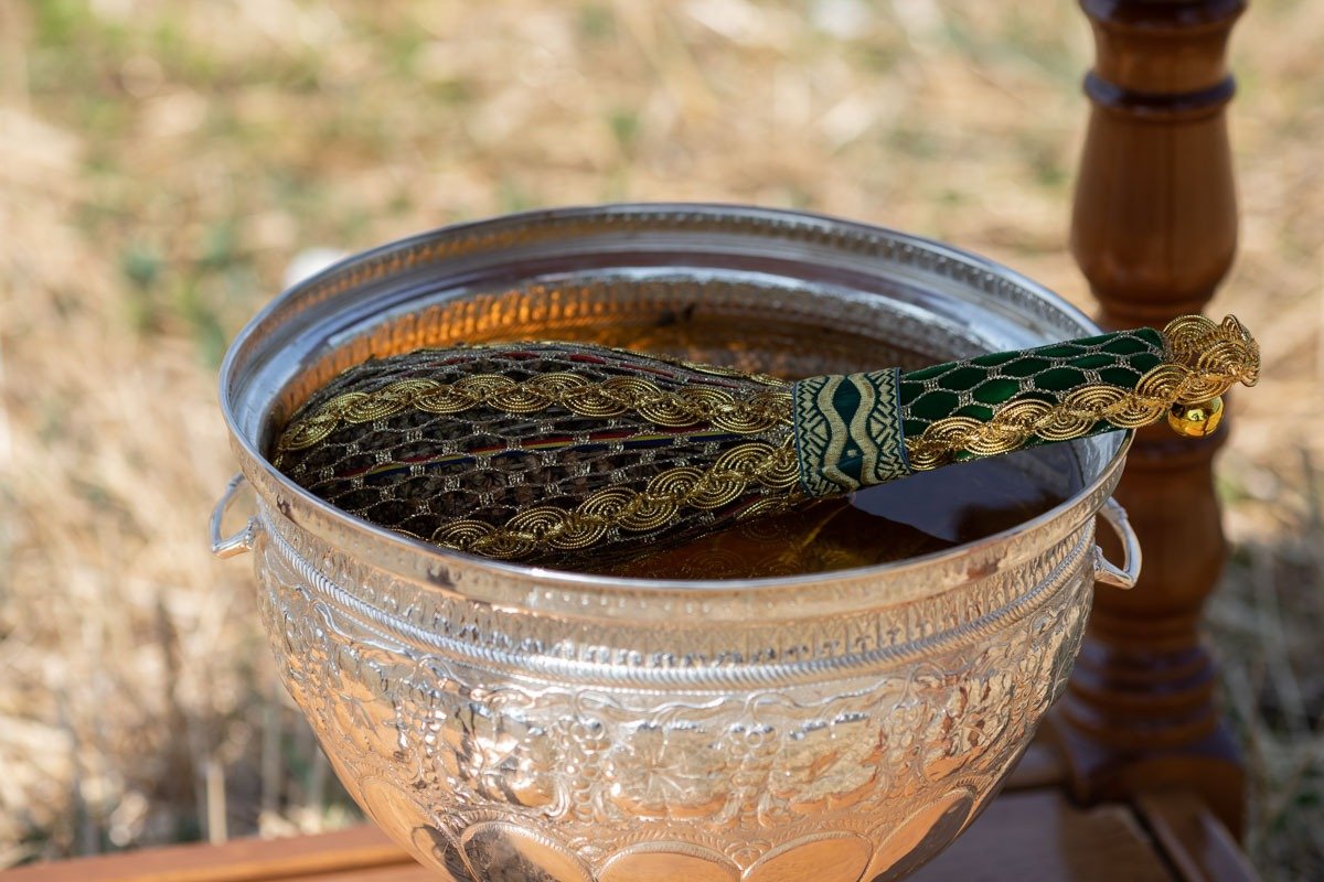 Credincioșii ortodocși vor primi, din nou, Agheasmă Mare, de Botezul Domnului, la Catedrala Patriarhiei Pe 6 ianuarie, Biserica Ortodoxă prăznuiește Botezul Domnului sau Izvorul Tămăduirii, o dintre cele mai importante sărbători ale anului, marcând momentul în care Iisus Hristos s-a botezat în râul Iordan