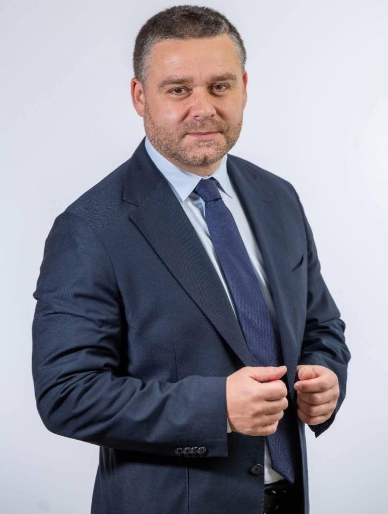 Primarul Stelian Bujduveanu: „Bucureștiul este în mâini bune. Felicitări, Ciprian Ciucu!”