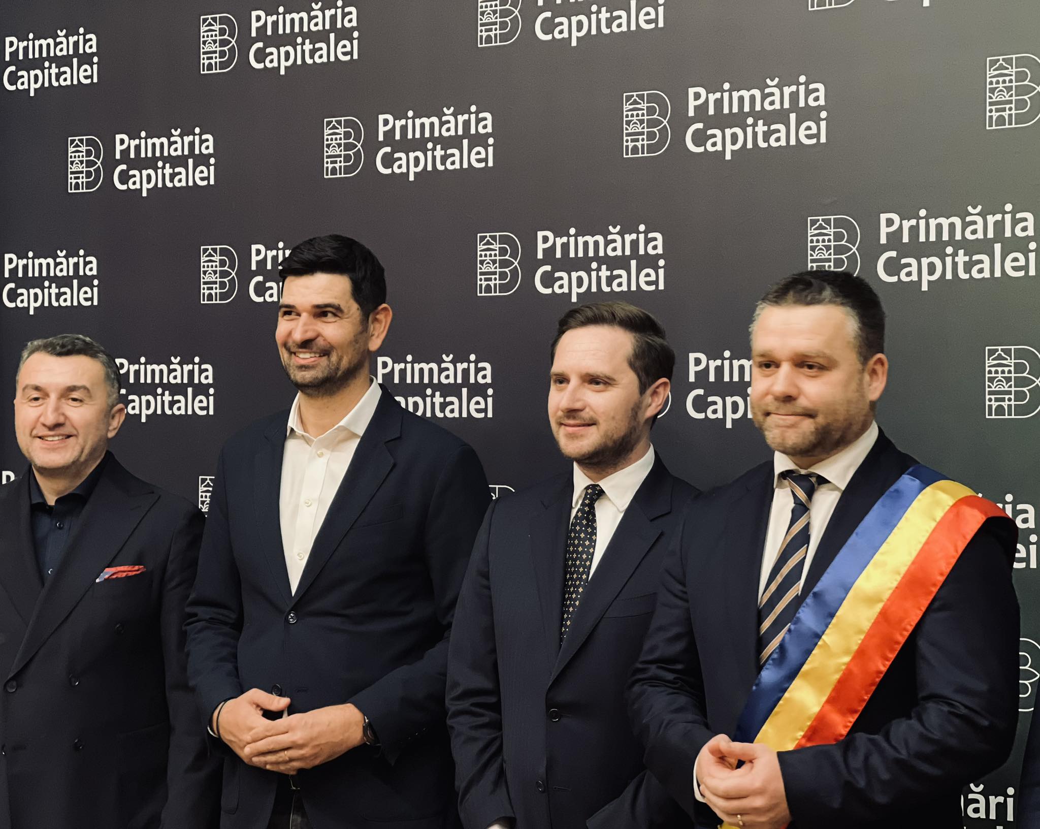 Primarul Stelian Bujduveanu îi urează succes noului Primar General al Capitalei: Mesajul de pe Facebook care a generat reakții