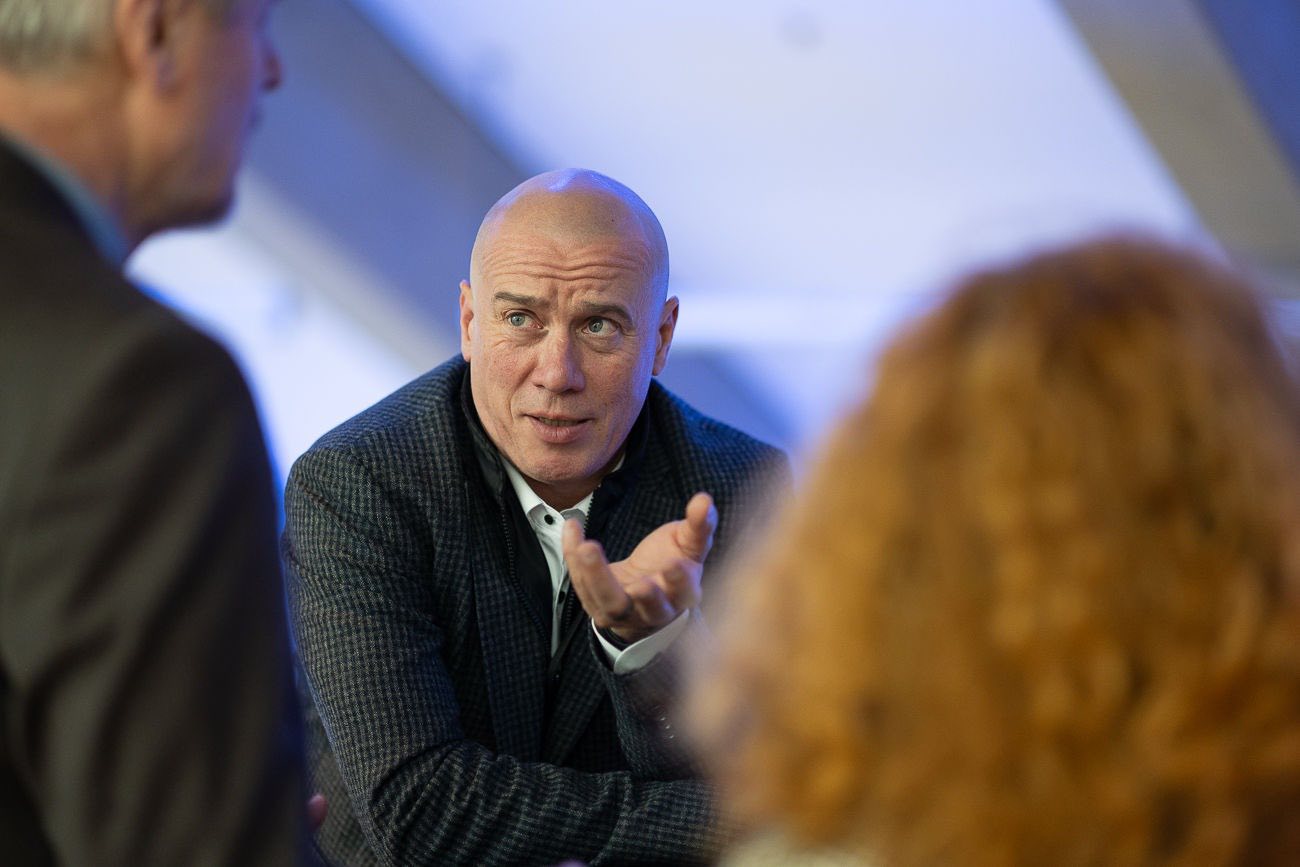 Ministrul Culturii, Andras Demeter, susține că modificările propuse la legea drepturilor de autor nu vor aduce nimic negativ creatorilor și, din contră, ar putea chiar să le aducă beneficii mai mari