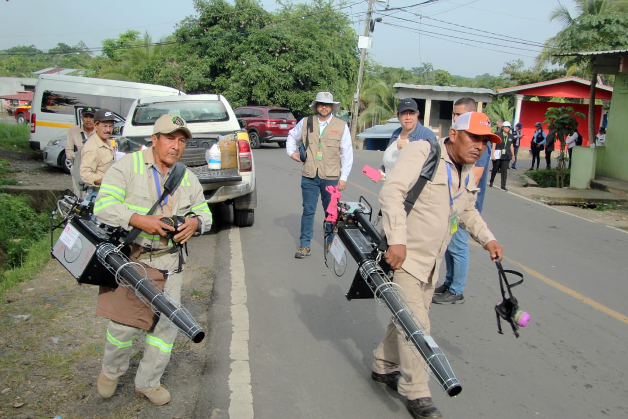 [ad_1] Numărul de cazuri de dengue înregistrate până în săptămâna epidemiologică 50: o reducere semnificativă comparativ cu anul trecut Până la săptămâna epidemiologică 50, care se desfășoară între 7 și 13 decembrie, Ministerul Sănătății a raportat un total de 15,657 de cazuri de dengue la nivel național