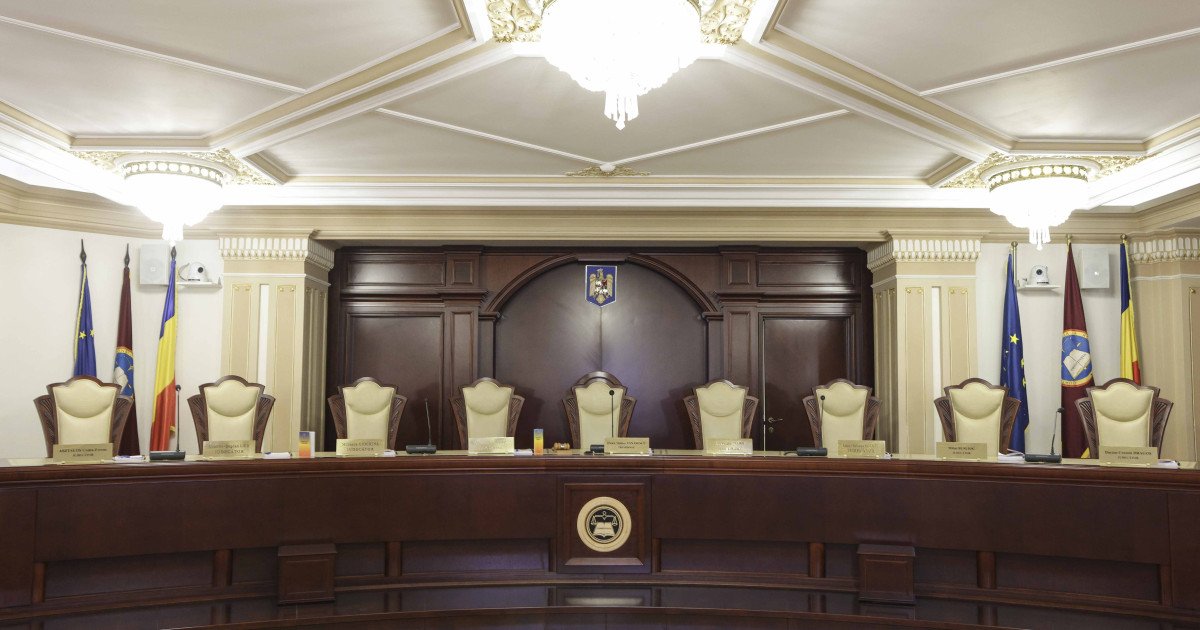 Prima reacție a celor patru judecători CCR numiți de PSD, după ce nu s-au prezentat la ședința de azi