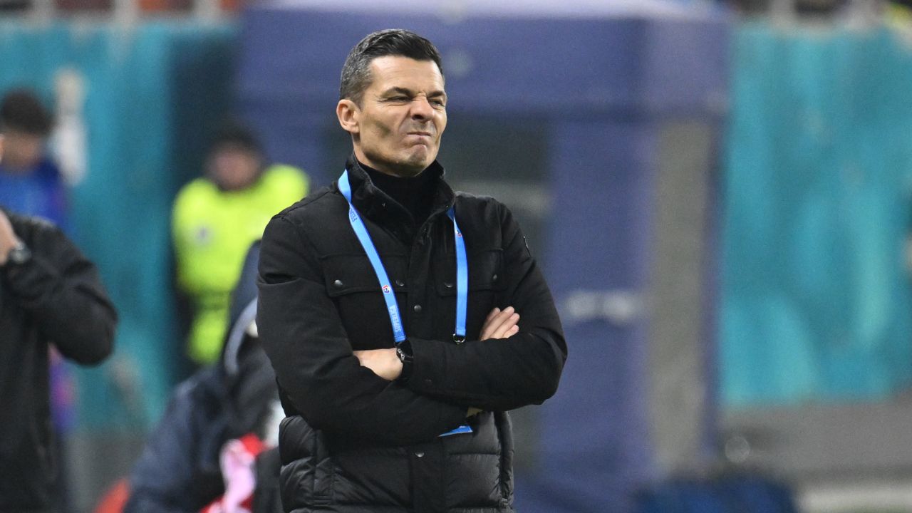 Rapid rămâne în cursa pentru titlu după un parcurs promițător în prima parte a sezonului După primele 18 etape ale sezonului, Rapid București își menține șansele la titlu, având o prestație constantă care a adus echipa pe o poziție favorabilă în clasament