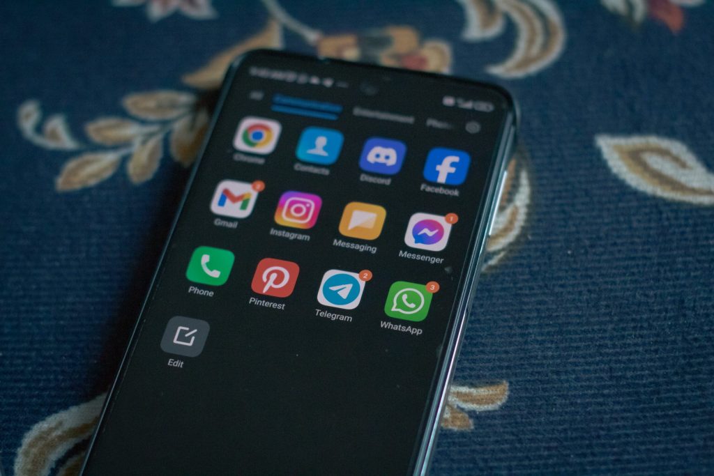 Un nou virus informatic, operând în spatele unei aparențe inofensive, a fost descoperit recent în ecosistemul de software utilizat de milioane de utilizatori de WhatsApp