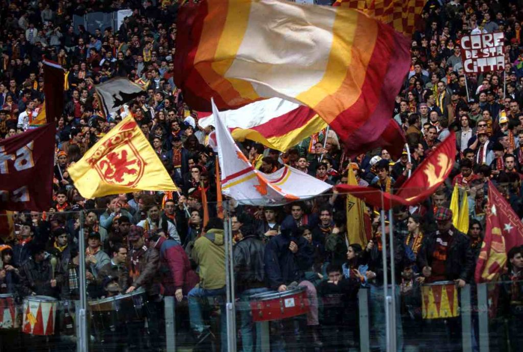 Daniele De Rossi își întâlnește inima giallorossa ca tehnician al Genoa Într-o poveste emblematică a fotbalului italian, Daniele De Rossi, fostul star al AS Roma, se pregătește să se confrunte cu echipa care i-a marcat cariera ca antrenor al Genoa