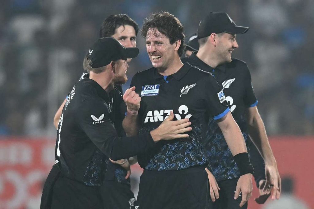 New Zealand a obținut prima victorie în seria de cinci meciuri de cricket împotriva Indiei, învingându-l pe adversarul său cu 50 de runs în cel de-al patrulea meci T20, desfășurat miercuri la Visakhapatnam