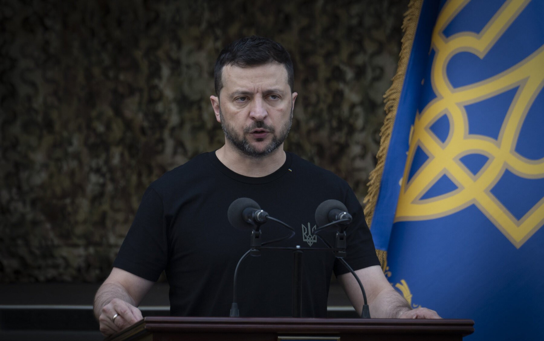 Volodimir Zelenski anunță progrese semnificative în negocierile de pace cu Rusia, dar avertizează asupra ultimelor obstacole Președintele Ucrainei, Volodimir Zelenski, a făcut o declarație îndrăzneață miercuri seară, în timp ce se apropie de un an de la începutul conflictului cu Rusia