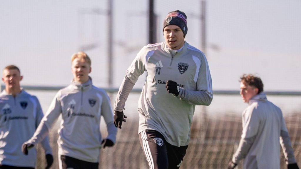Louis Munteanu, protagonista unui debut dramatic în MLS Transferat recent la D.C