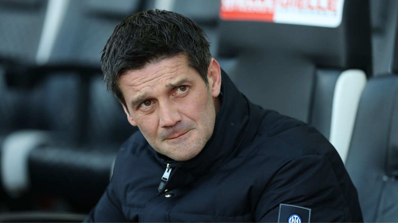 Walter Zenga laudă un talent de la Inter Milano Walter Zenga, fostul portar de legendă al lui Inter Milano și actual antrenor al echipei naționale a României, a ținut recent să sublinieze importanța unui jucător din lotul lui Cristi Chivu