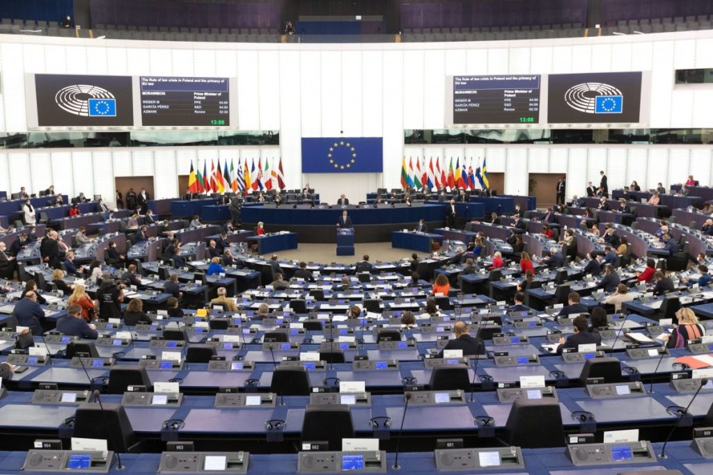 Parlamentul European, în balanță pentru cea mai mare zonă de liber schimb din lume Deciziile parlamentelor europene pot influența în mod decisiv viitorul economiei globale și al piețelor internaționale