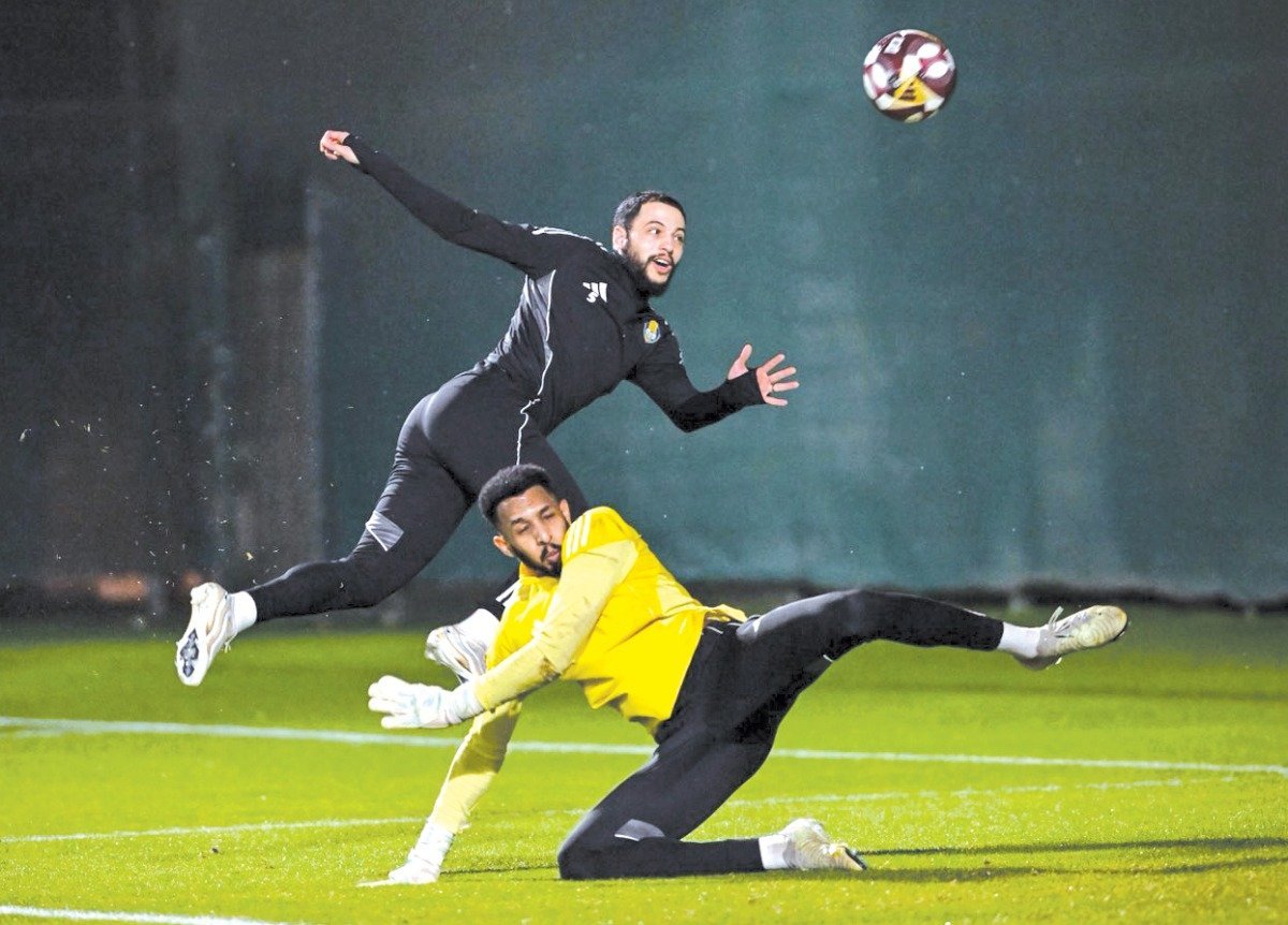 Al Gharafa, încrezătoare înaintea duelului cu Al Arabi Al Gharafa se prezintă optimistă pentru meciul crucial din Qatar Stars League, urmând să se înfrunte cu Al Arabi, pe terenul de la Al Thumama