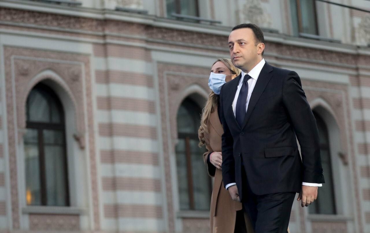 Fostul premier al Georgiei, Irakli Garibaşvili, condamnă la cinci ani de închisoare pentru acuzații de spălare de bani într-un caz care zguduie scena politică regională