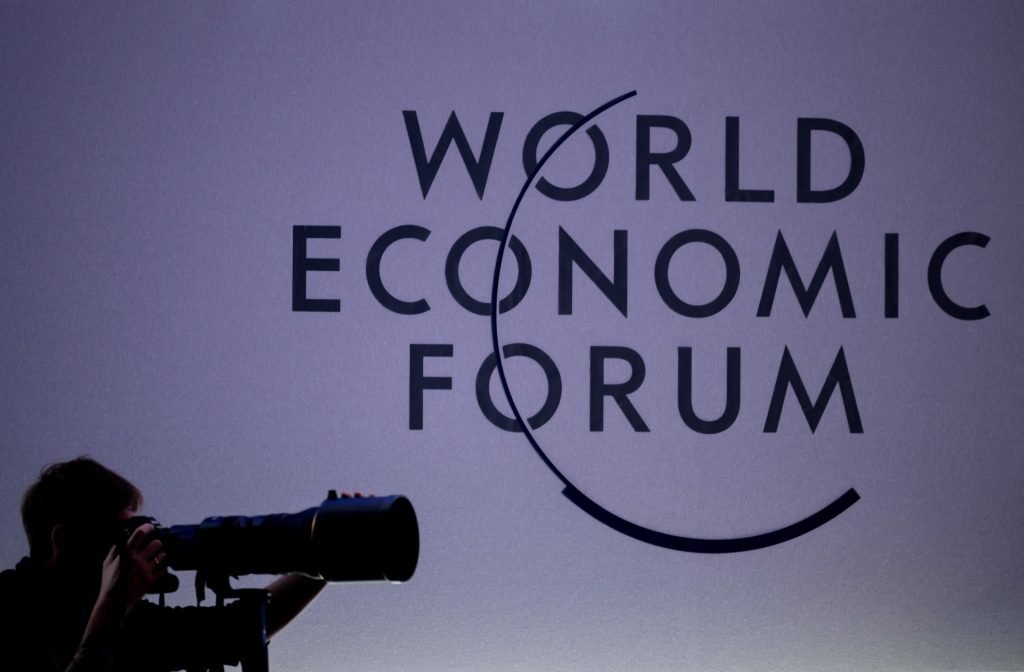 România va fi reprezentată la ediția din 2026 a Forumului Economic Mondial de la Davos, un eveniment de referință pentru liderii mondiali, factorii de decizie și reprezentanții mediului de afaceri internațional, conform anunțului făcut de Ministerul Afacerilor Externe