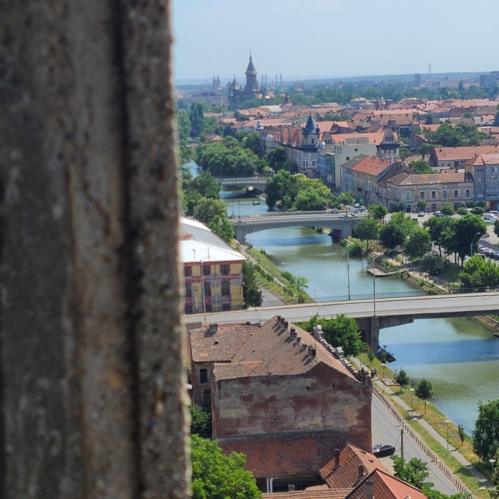 Primăria Timișoara a lansat oficial primul mare proiect de reamenajare urbană a anului, demarând licitația pentru modernizarea zonei Mocioni, Sinaia și Kuttel din cartierul Iosefin