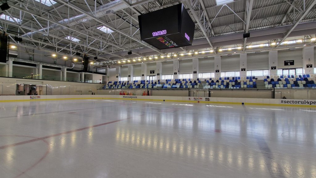 Patinoarul Berceni Arena a redeschis oficial sezonul de agrement, oferind bucureștenilor ocazia de a se bucura din nou de patinaj, după o pauză de câteva săptămâni