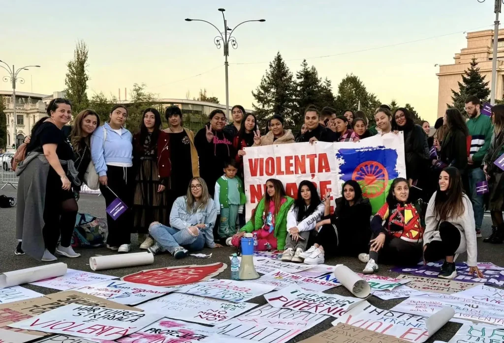 Consiliul General al Municipiului București se pregătește pentru un proiect important menit să sprijine comunitatea romă din Sectorul 2 Municipiul București se află în pragul unei inițiative menite să avanseze procesul de incluziune socială a celei mai numeroase comunități etnice din capitală