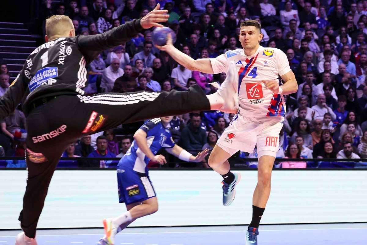 Franța și Germania își câștigă încrederea înainte de Campionatul European de Handbal Campioanele en-titre, Franța și Germania, au obținut victorii convingătoare în ultimele meciuri de pregătire înainte de startul Campionatului European de Handbal, programat duminică