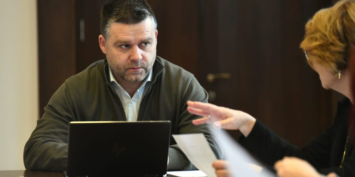 615432005_10164823000064203_2679686062783146819_n-1-e1768828170342.jpg - StiriAlese