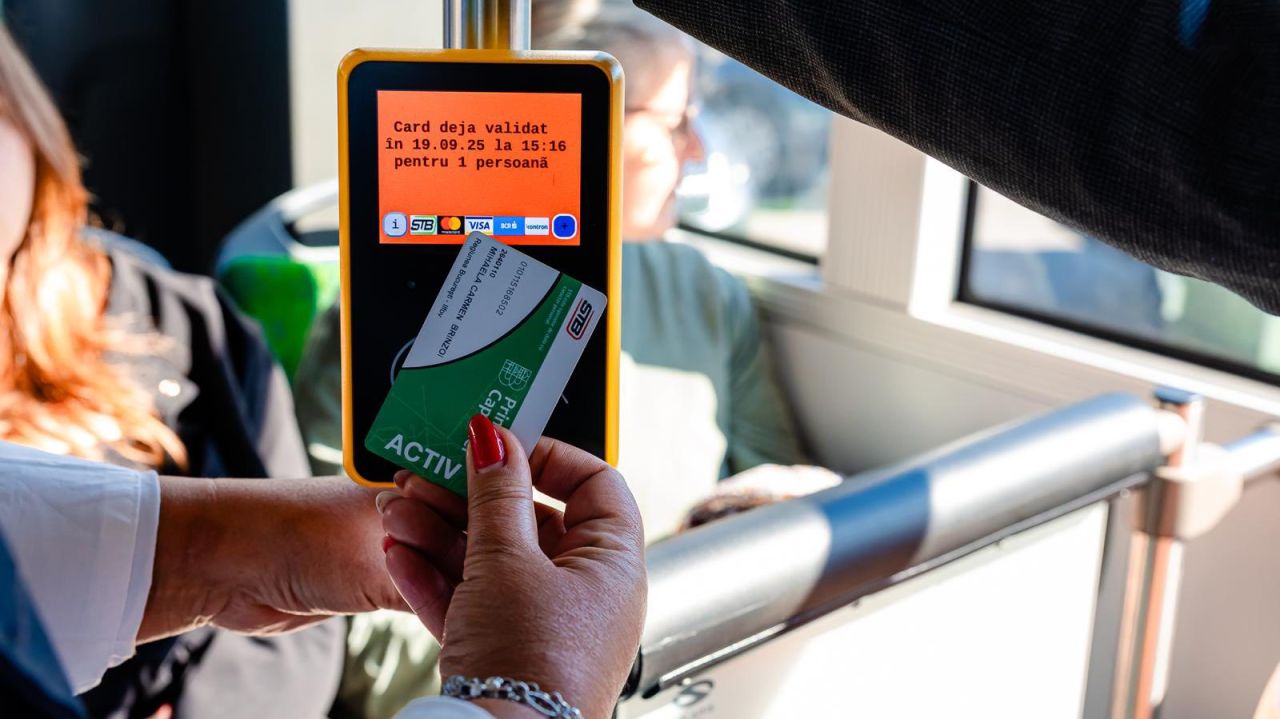 Tarifele STB pe cale să fie majorate: Călătoria ar putea ajunge la 5 lei Consiliul General al Municipiului București se va reuni joi, 12 octombrie, de la ora 10:00, pentru a discuta propunerea de majorare a tarifelor pentru transportul public operat de STB
