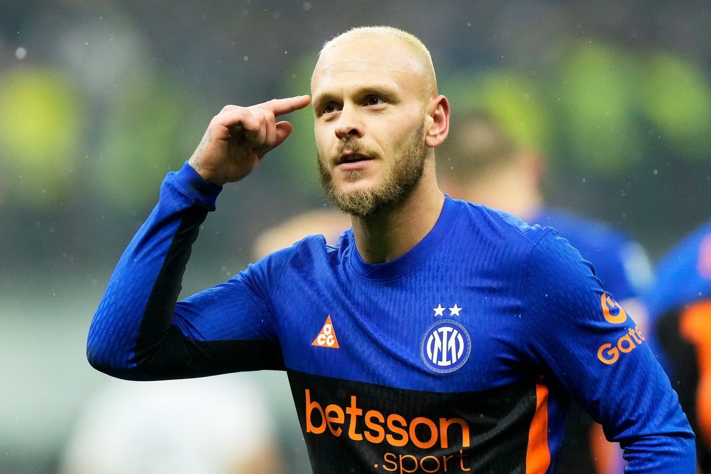 Inter Milano, revenire spectaculoasă și victorie decisivă în fața Pisa Inter Milano a demonstrat din nou puterea sa în Serie A, răsturnând soarta meciului împotriva echipei Pisa, încheind partida cu un impresionant 6-2