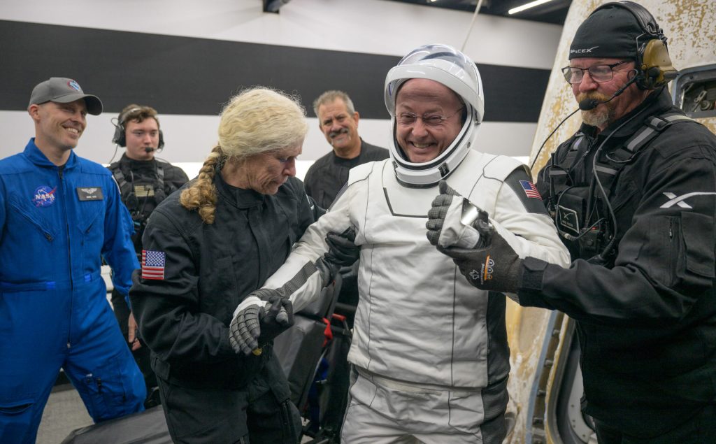 Echipajul misiunii spațiale de pe ISS a fost nevoit să revôtéze pe Pământ mai devreme decât era prevăzut, după ce un membru al echipajului s-a confruntat cu o problemă medicală gravă în timpul expediției din ianuarie 2026