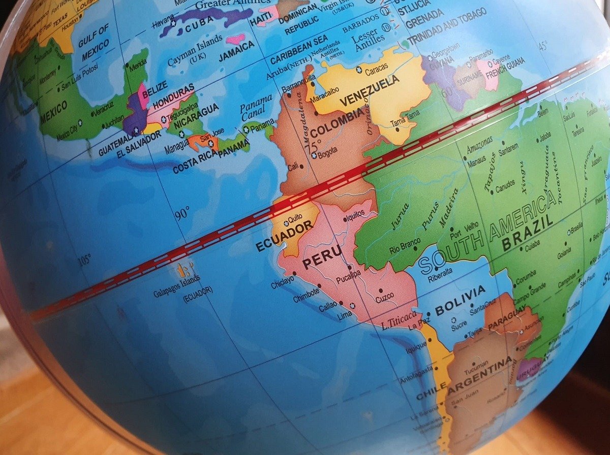 Agenția Europeană pentru Siguranța Aviației (EASA) a emis o avertizare strictă pentru companiile aeriene în ceea ce privește zborurile deasupra Venezuelei, pe fondul tensiunilor crescânde în regiune și al recentelor atacuri aeriene americane în această țară sud-americană