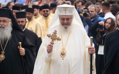 Slujbă de Bobotează la Catedrala Patriarhală din București, ținută de PF Daniel. Se vor distribui 10.000 de litri de Agheasmă Mare