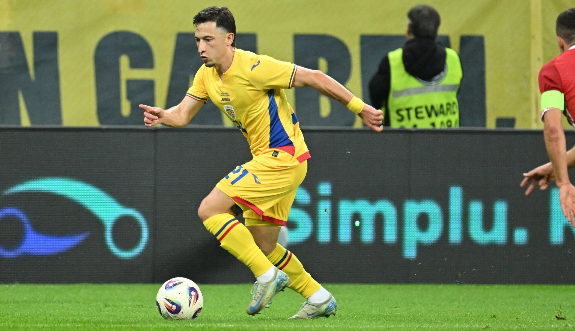 Olimpiu Moruțan, o bombă de transfer pentru Rapid Rapid prinde avânt în Superligă, iar Costel Gâlcă primește, în sfârșit, mijlocașul ofensiv pe care l-a cerut insistent