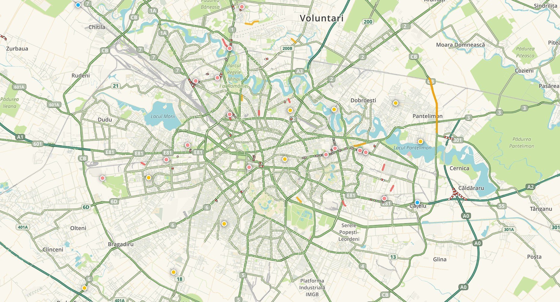 Liniște totală pe șoselele din București în prima zi de luni a anului 2026, o scenă aproape ireală pentru începutul de an, când traficul obișnuit de pe arterele principale pare să fie redus aproape la zero