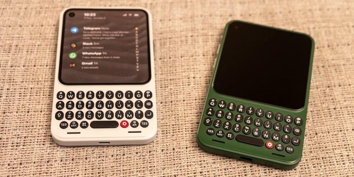 Clicks-Communicator.jpg - StiriAlese