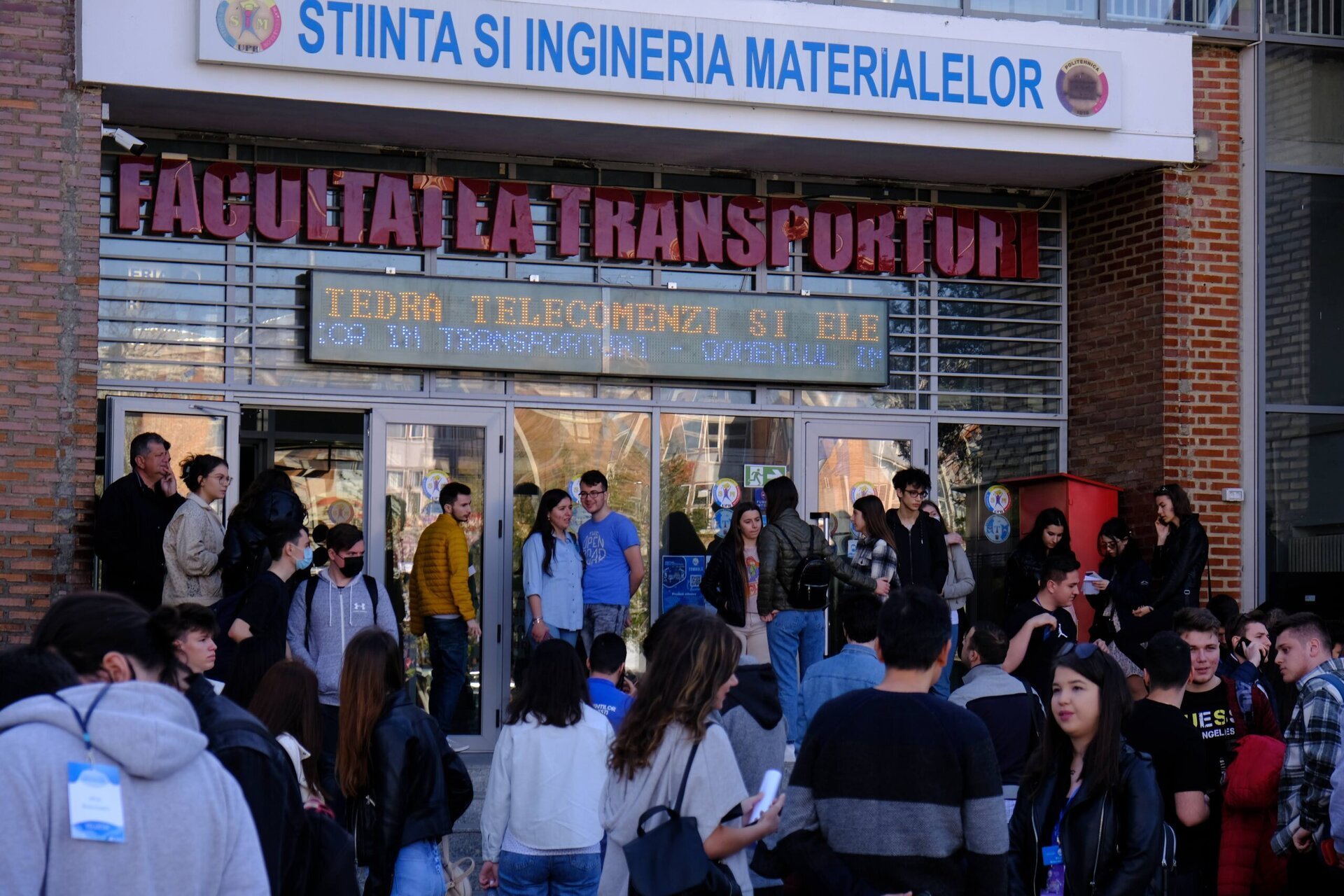 Politehnica începe etapa de preadmitere pentru anul universitar 2026-2027, cu două facultăți care țin examen de admitere Facultatea de Automatică și Calculatoare și Facultatea de Electronică, Telecomunicații și Tehnologia Informației sunt singurele din cadrul Universității Politehnica din București care organizează examen de admitere în această etapă, conform regulamentului publicat pe site-ul instituției