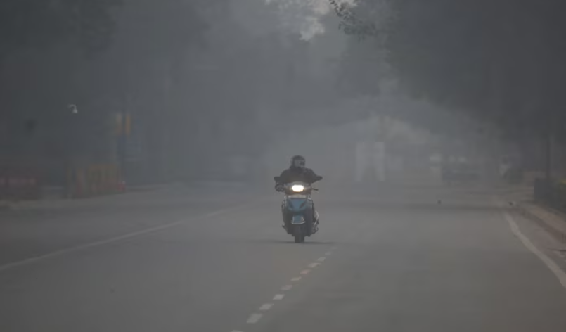 Delhi Shivers as Capital Records Coldest Morning of the Season, Safdarjung Logs 2.9°C – 16 January 2026