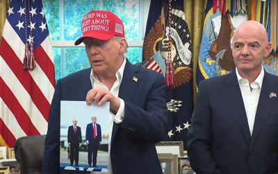 Donald-Trump-anunta-tragerea-la-sorti-pentru-mondialul-de-Fotbal-din-2026.jpg - StiriAlese