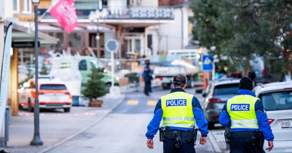 Explozie într-o stațiune din Elveția, în noaptea de Anul Nou. Zeci de persoane presupuse moarte, peste 100 sunt rănite. Reacția MAE