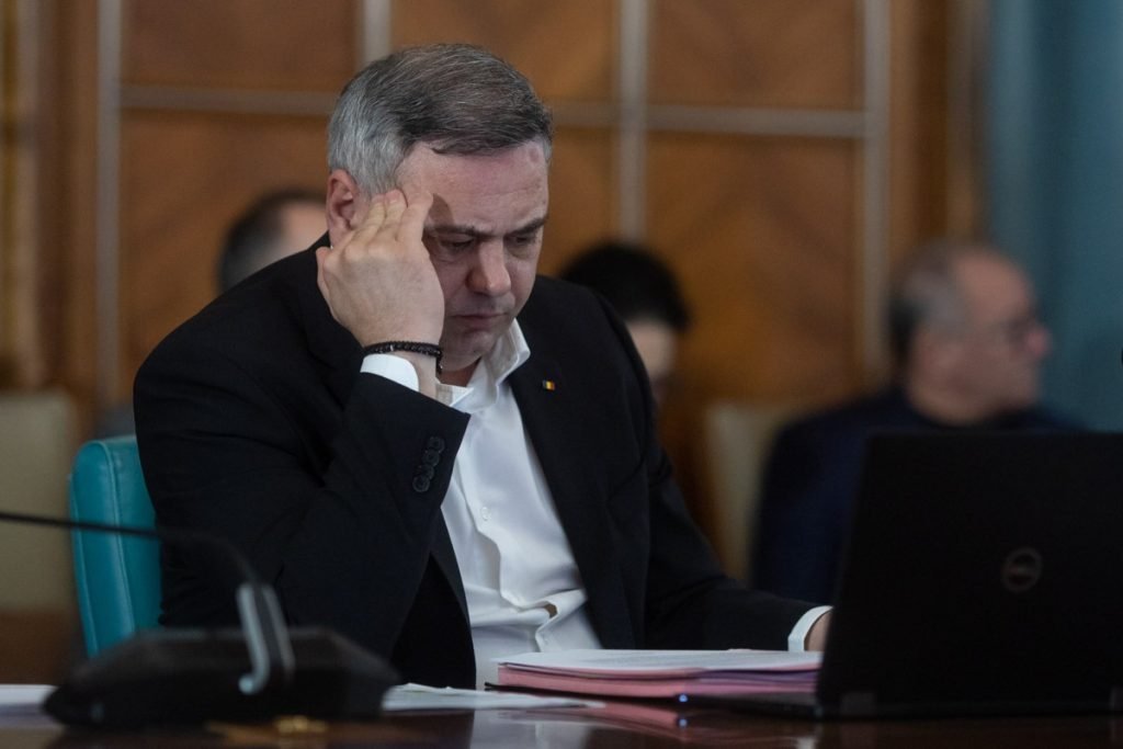 Ministrul Agriculturii avertizează: porumbul din Brazilia și America de Sud riscă să invadeze piața UE, punând în pericol fermierii locali Într-un interviu exclusiv pentru Antena 3 CNN, Florin Barbu, ministrul Agriculturii și Dezvoltării Rurale, a lansat un avertisment dur privind riscul unei invazii masive a pieței europene de către porumbul provenit din Brazilia și alte state din America de Sud