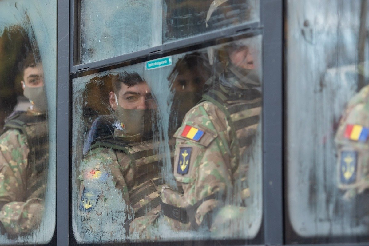 Autoritățile din domeniul militar român continuă să pună în discuție reformele din sistemul de apărare, în special în ceea ce privește vârsta de pensionare a personalului militar cu statut special