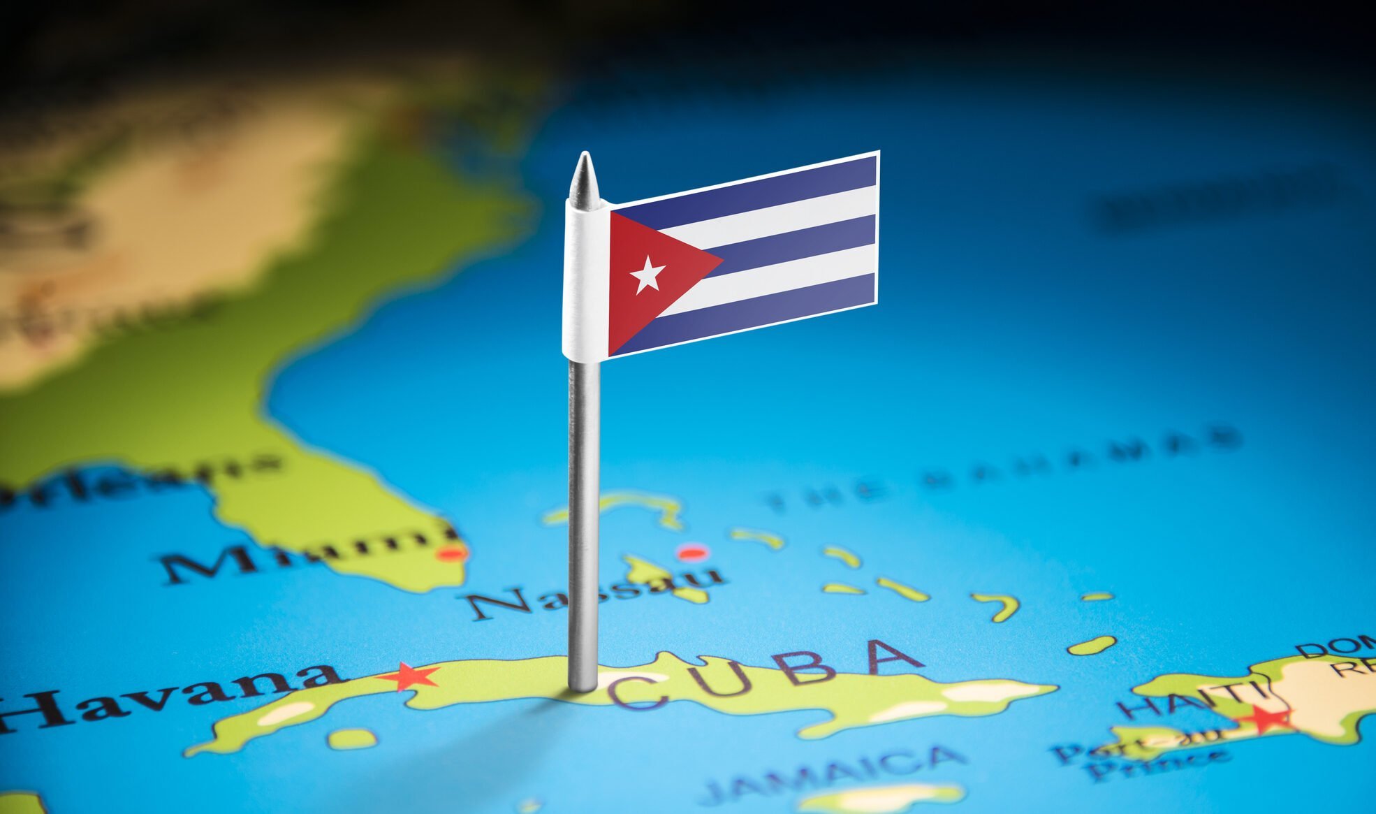 Guvernul mexican analizează suspendarea livrărilor de petrol către Cuba din motive diplomatice și economice Decizia de a opri sau nu livrările de petrol către Cuba devine o temă de dezbatere internă în Mexic, pe fundalul tensiunilor generate de posibile repercusiuni din partea Statelor Unite