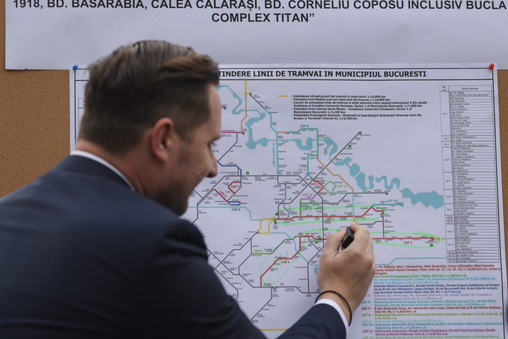 Transportul în Capitală, în pericol de colaps: situație critică la STB Societatea de Transport București (STB) se află în pragul unui dezastru financiar, în contextul începutului de an 2026, conform unor documente interne de alertă