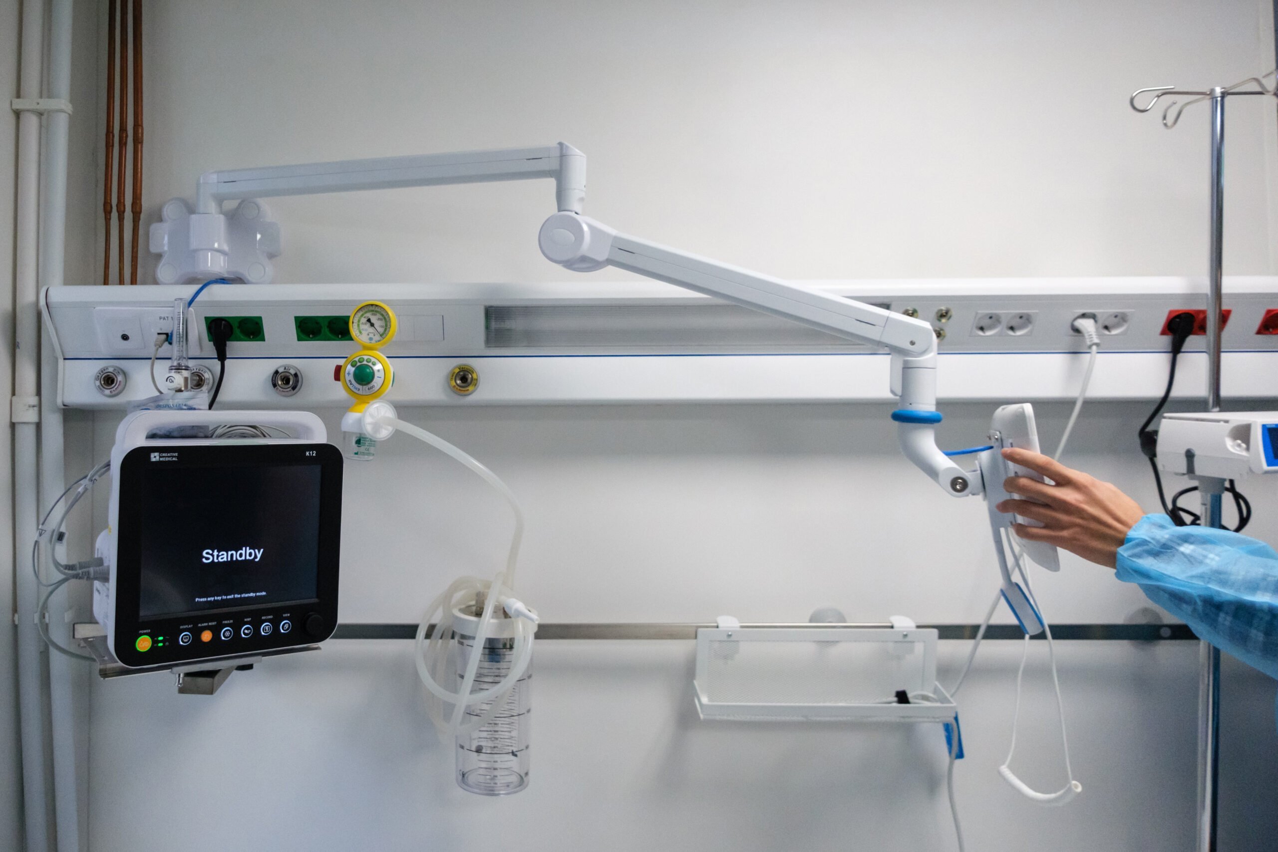 De mers pe această temă sensibilă, discuția despre șpaga în spitalele din București a ieșit recent în prim-plan, odată cu o dezbatere spontană pe platforma Reddit