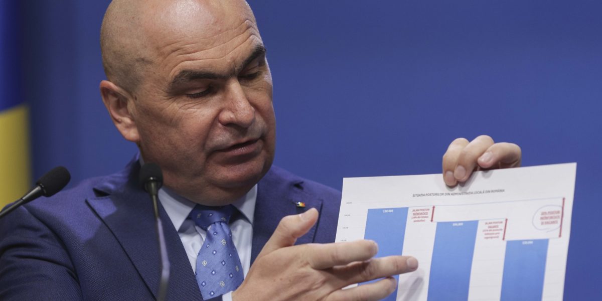 INSTANT_GUVERN_CONF_BOLOJAN_009_INQUAM_Photos_Octav_Ganea.jpg - StiriAlese