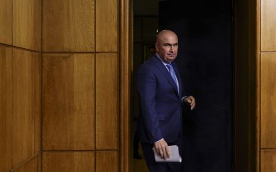 INSTANT_GUV_CONF_BOLOJAN_014_INQUAM_Photos_Octav_Ganea.jpg - StiriAlese