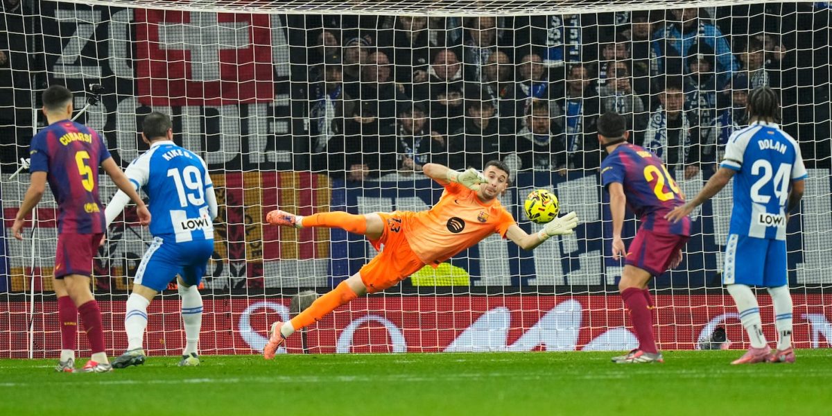 J2EEEFY4IBI6HED35SHW75ZU2E.jpg - StiriAlese