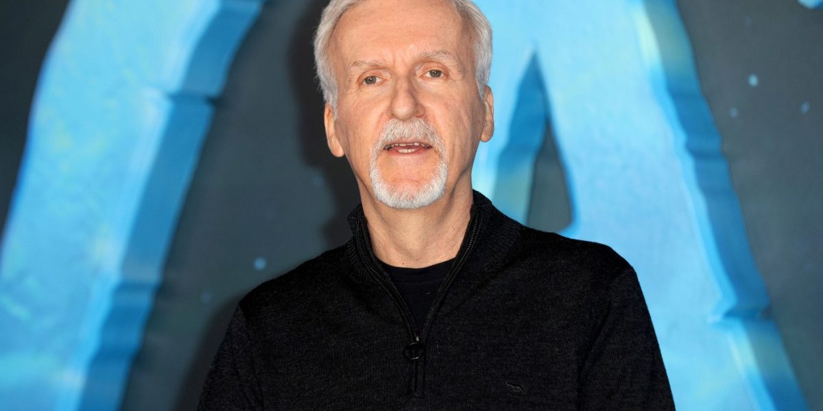 „Fiecare sare la gâtul cuiva”. Regizorul seriei „Avatar”, James Cameron, explică de ce a părăsit SUA și unde a ales să trăiască