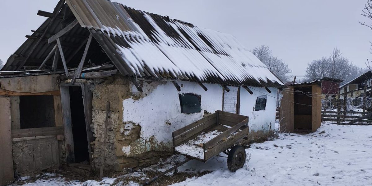 Cum arată locuințele la care se presupune că locuiesc moldovenii, ucrainenii și rușii cu acte românești obținute ilegal