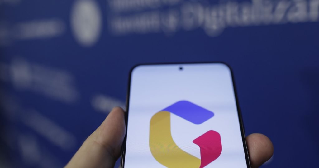 Impozitele locale pe Ghișeul.ro suspendate temporar pentru neactualizare Autoritatea pentru Digitalizarea României (ADR) a anunțat luni, 5 ianuarie, suspendarea temporară a plății impozitelor prin platforma Ghișeul.ro