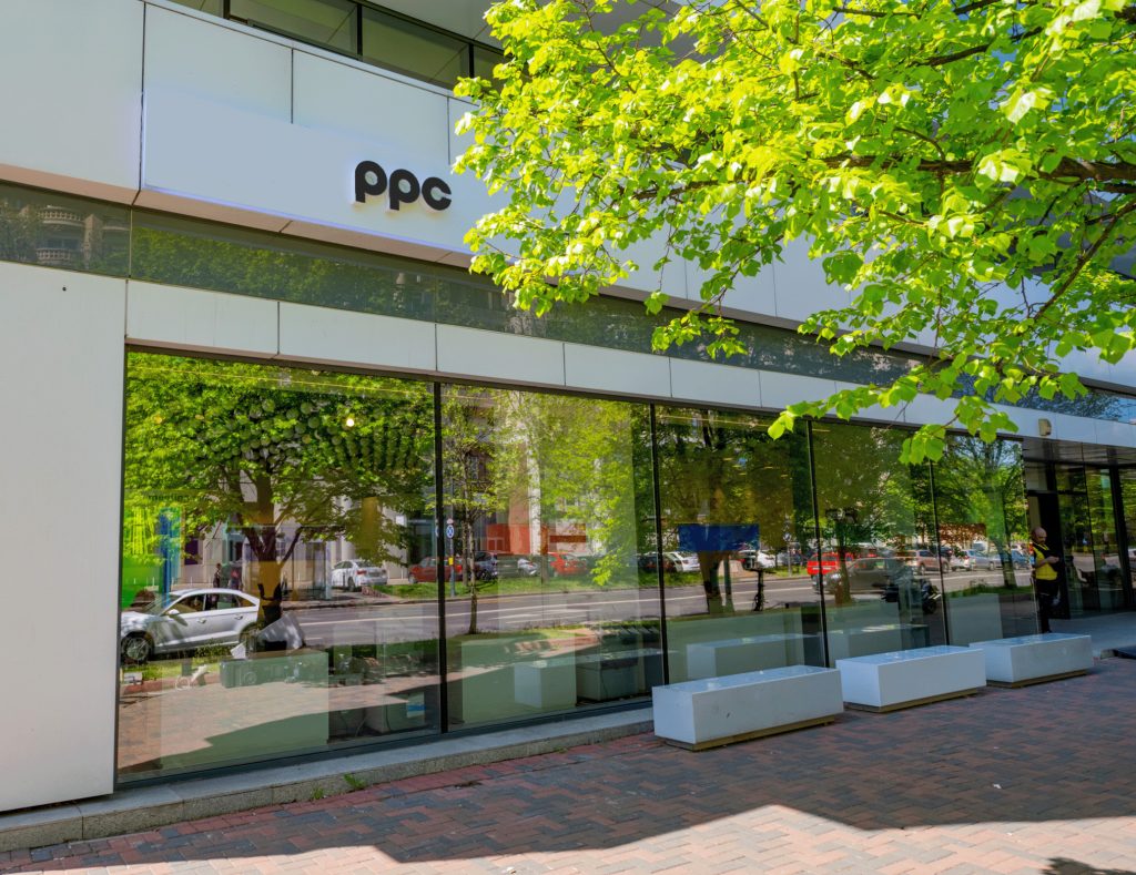 Magazinele PPC Energie din București, Giurgiu și Ilfov vor fi închise pe 6 și 7 ianuarie, zile libere legale, în contextul sărbătorilor de iarnă