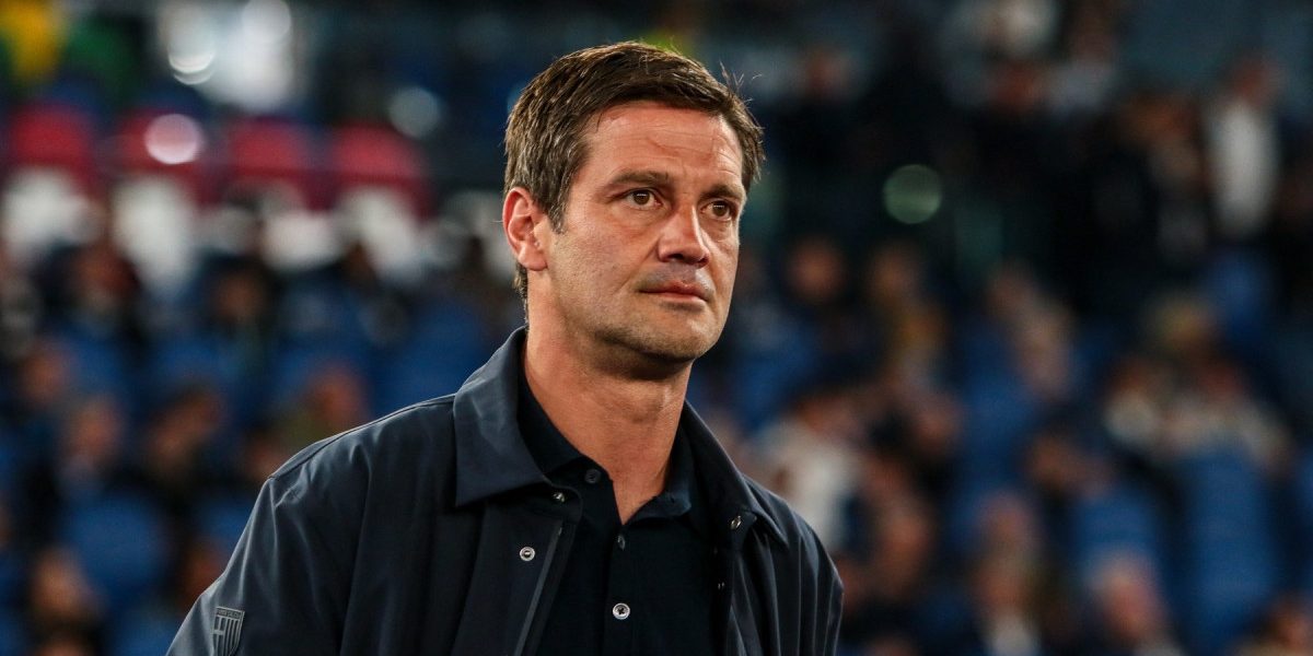 MjAwMGQ0ZWNiZTM5NjlhYjg3NGM5OTk5ZDQxZQ.thumb_.jpg - StiriAlese