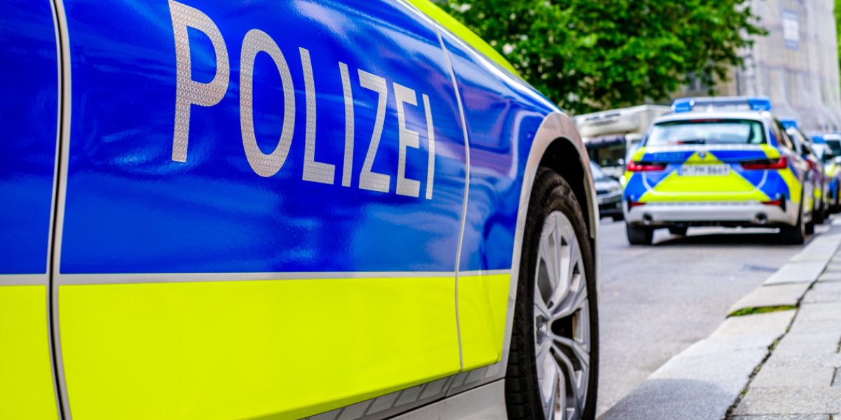 MmMxMjY0N2RjNmMyMDg4MDIzMjgxMGVhNDI.thumb_.jpg - StiriAlese