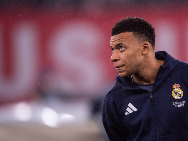 MzNhZTE2Y2ZmYmJkYWU1Njg1ZGFiYWQ1NGRhOTI1MA.thumb_.jpg - StiriAlese