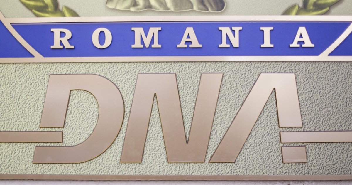 Fosta contabilă a Ministerului de Externe, acuzată de fraudă de peste 8 milioane de lei, a fost pusă sub control judiciar Lavinia-Daniela Păune, fostă consilier în cadrul Direcţiei Planificare Bugetară, Contabilitate şi Salarizare (DPBCS) din Ministerul Afacerilor Externe, se confruntă cu acuzaţii grave de fraudă